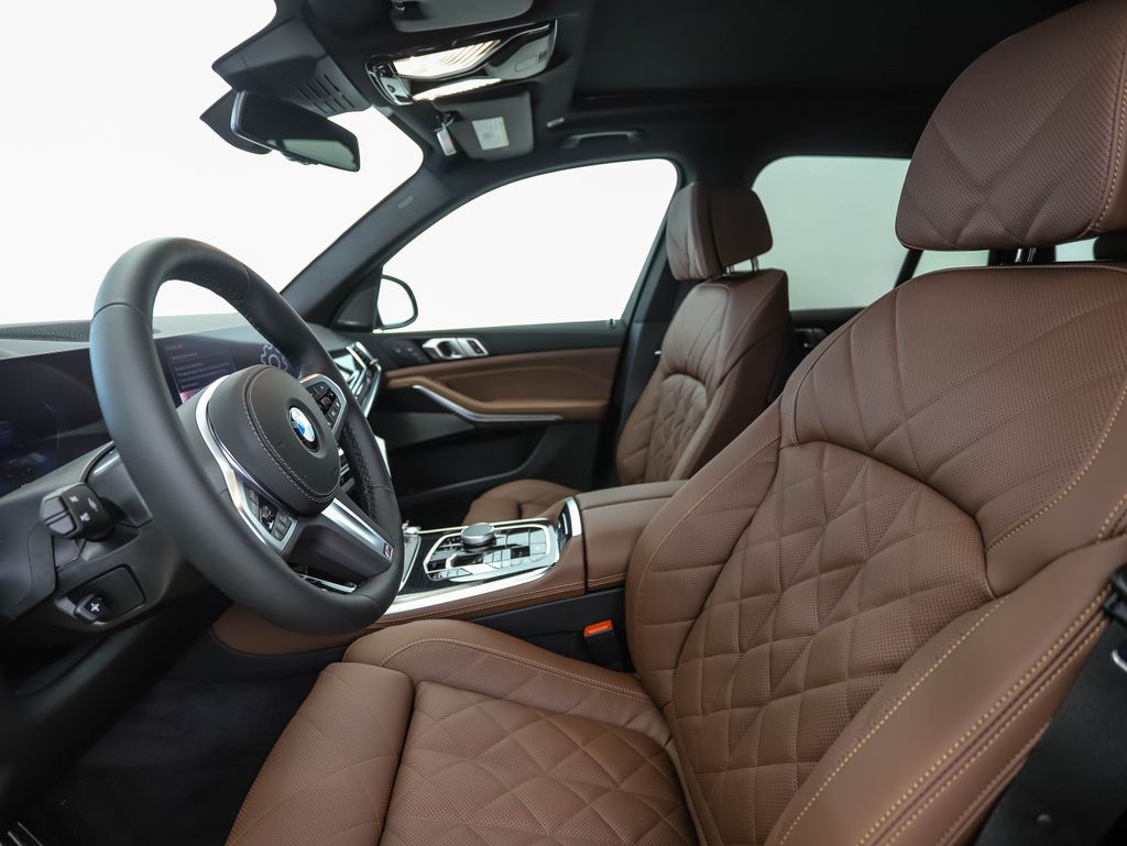 Thumbnail: 2026 BMW X5 - 12