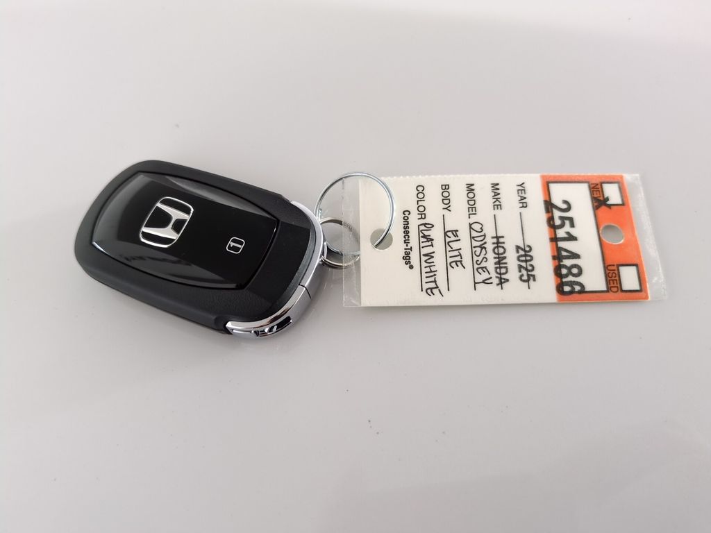 New 2025 Honda Odyssey For Sale in Fort Wayne, IN