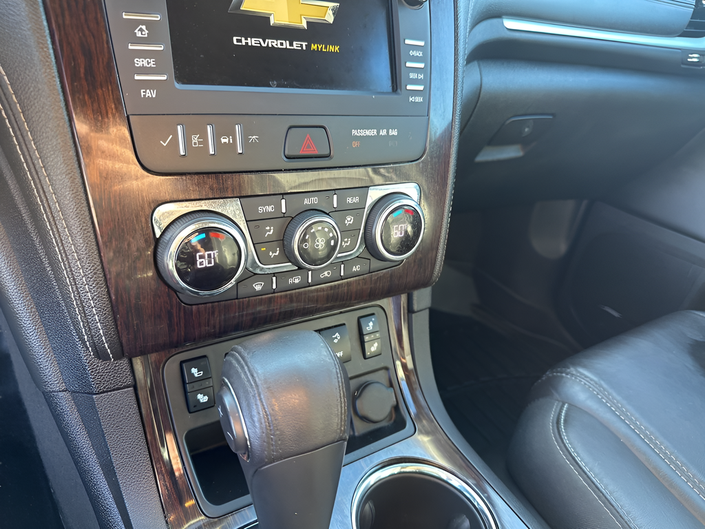 Used Car 2017 Chevrolet Traverse  2lt For Sale Under $15,000 In Austin, Texas