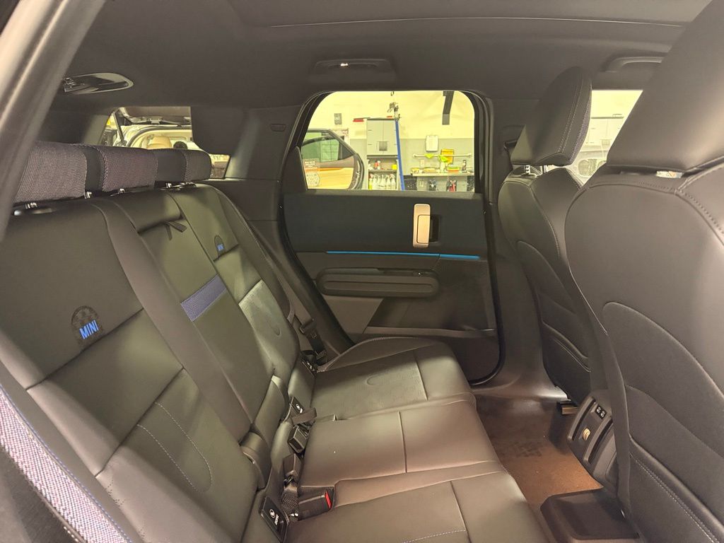 Thumbnail: 2026 MINI Cooper Countryman - 26