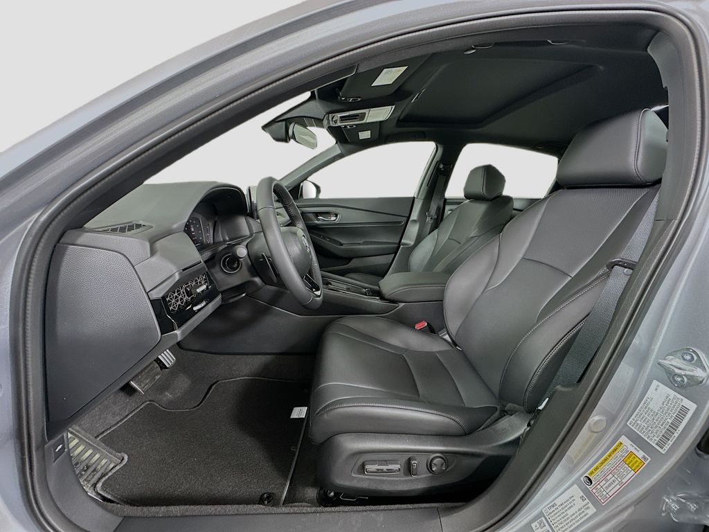Thumbnail: 2025 Honda Accord - 15