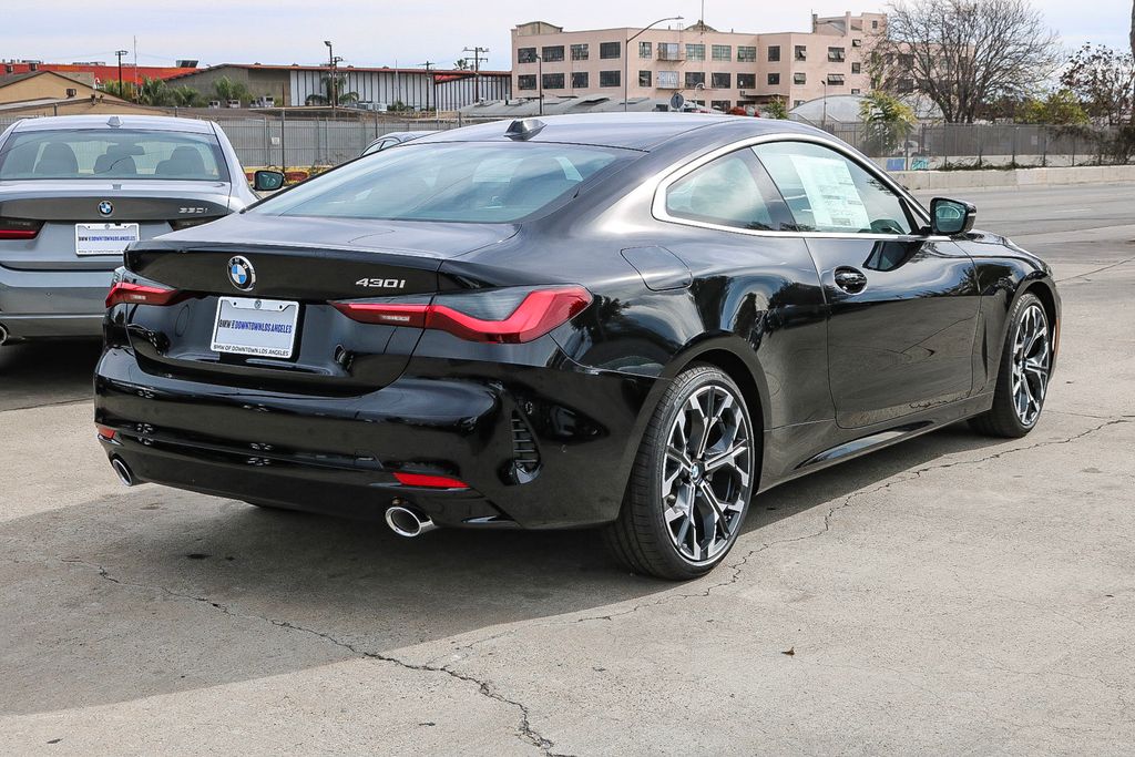 2025 BMW 4 Series 430i 8