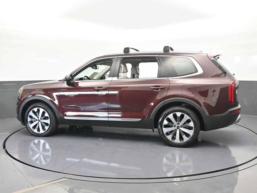 Used 2022 Kia Telluride EX with VIN 5XYP34HC1NG279911 for sale in Miami, FL
