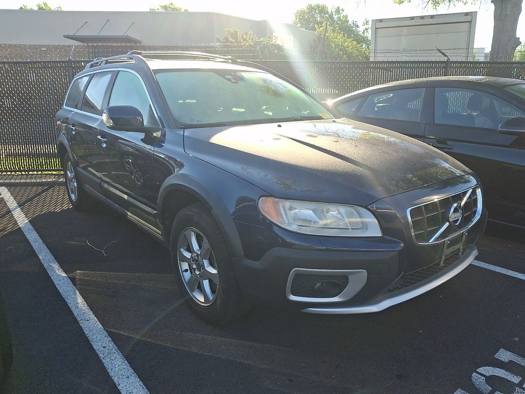 Thumbnail: 2012 Volvo XC70 - 3