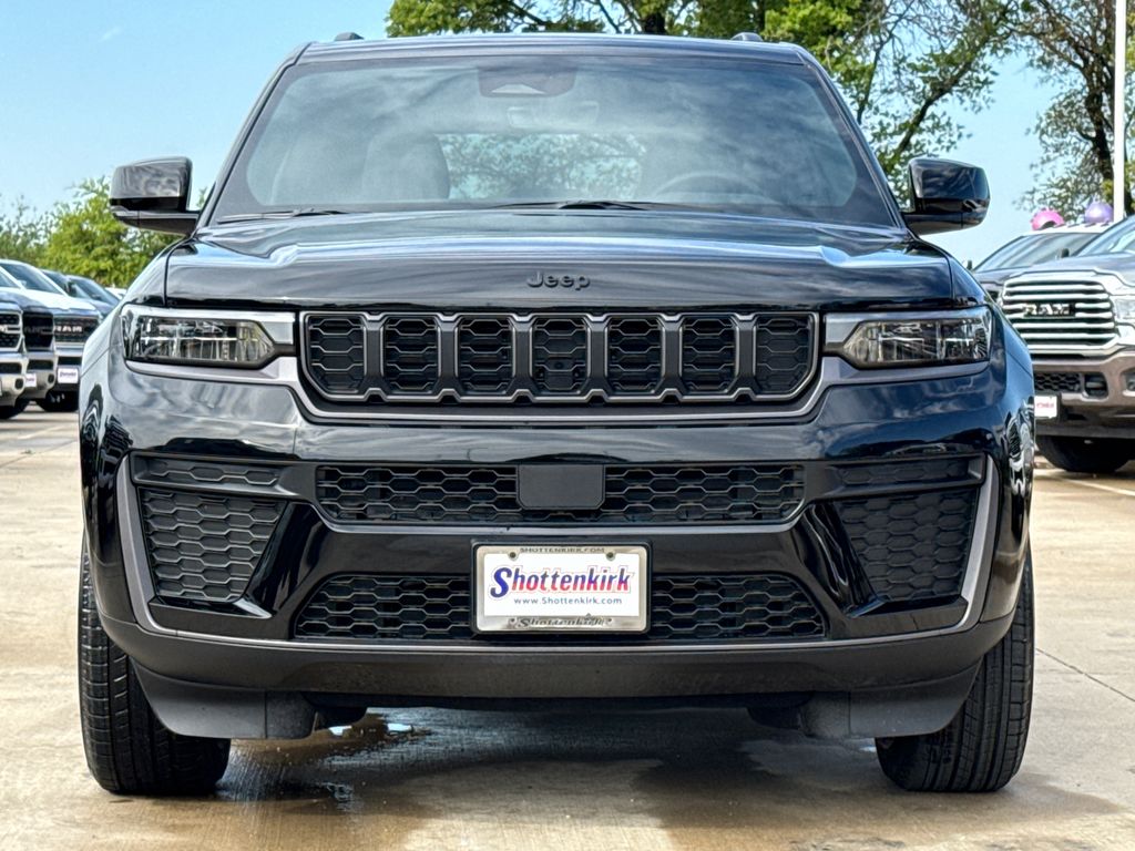 New 2026 Jeep Grand Cherokee SUV