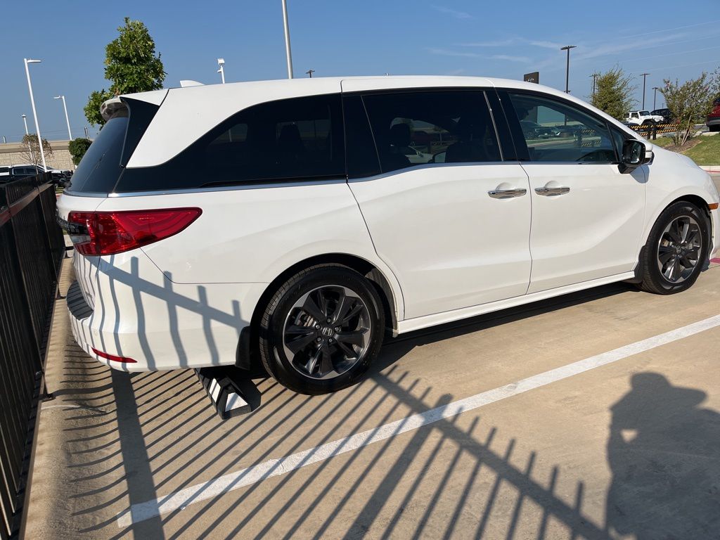 Thumbnail: 2022 Honda Odyssey - 3