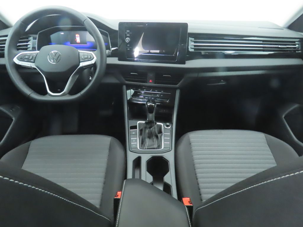 Thumbnail: 2025 Volkswagen Jetta - 13