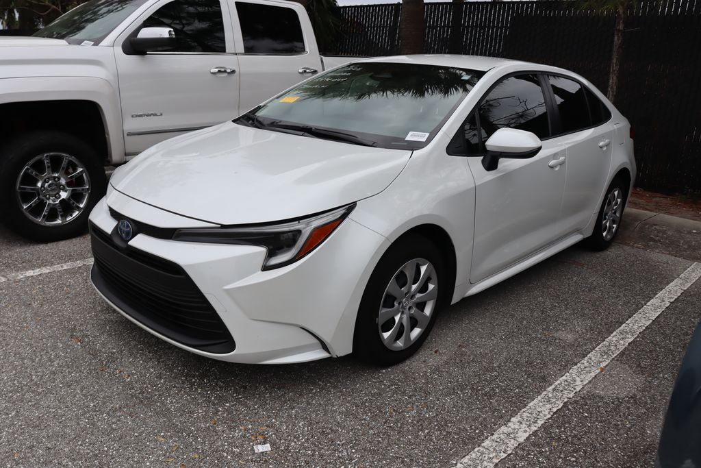 2024 Toyota Corolla LE -
                West Palm Beach, FL