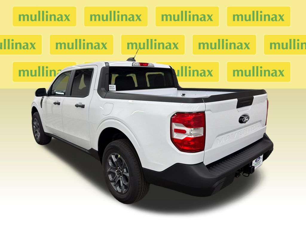 New 2026 White Ford XLT image 9