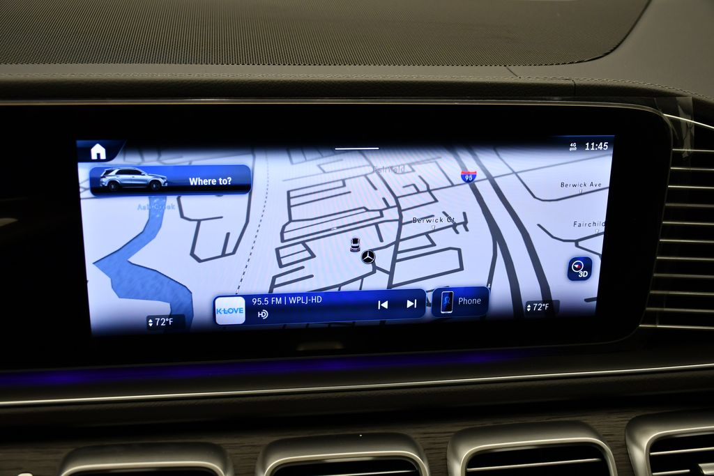 Thumbnail: 2026 Mercedes-Benz GLE - 26