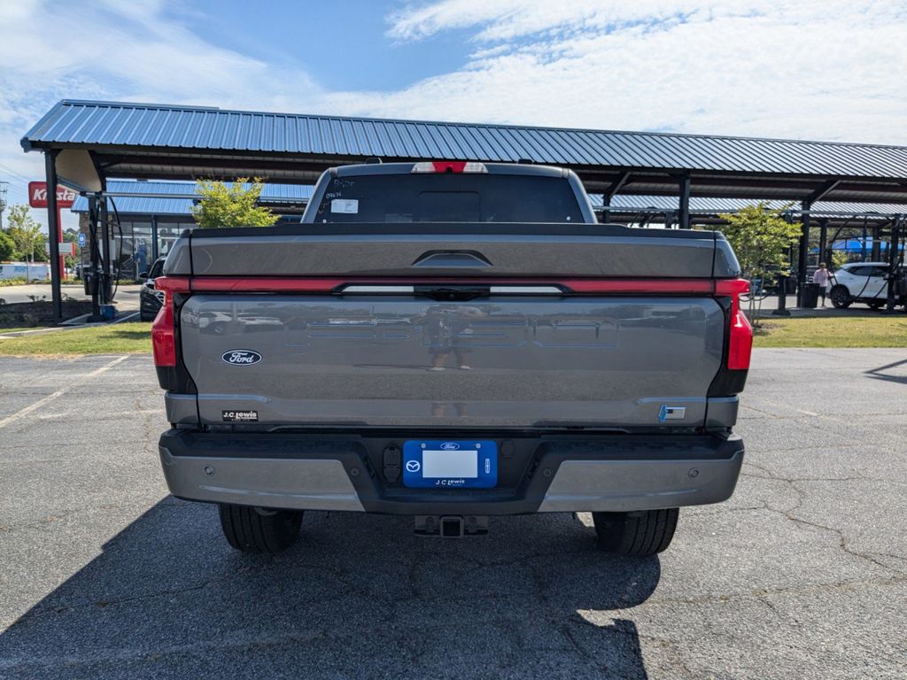 2025 Ford F-150 Lightning Platinum