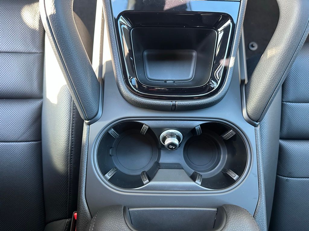 Thumbnail: 2026 Porsche Cayenne - 29