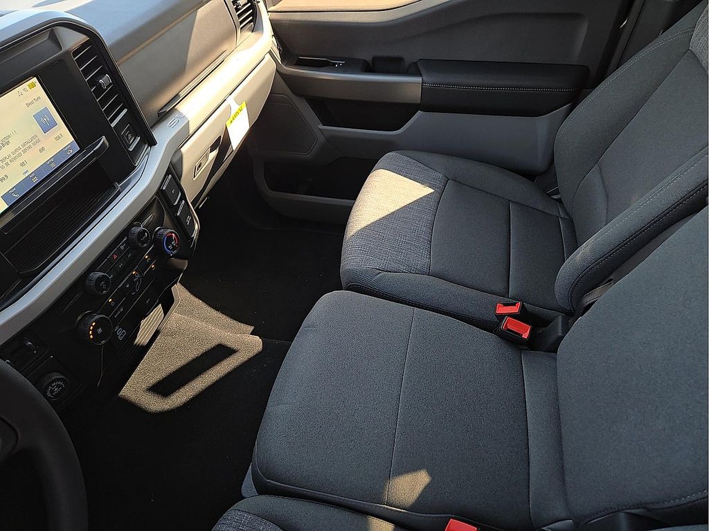 2026 Ford F-350 Super Duty XLT - Photo 20