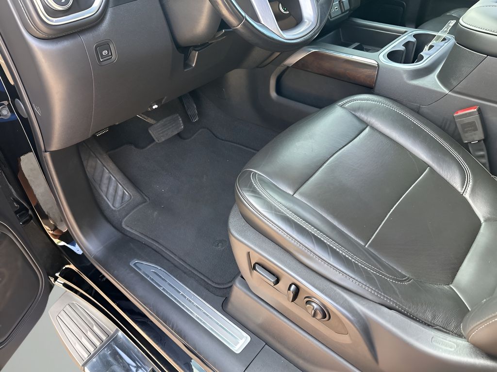 Used Car 2020 Gmc Sierra 1500  Slt For Sale Under $35,000 In Austin, Texas