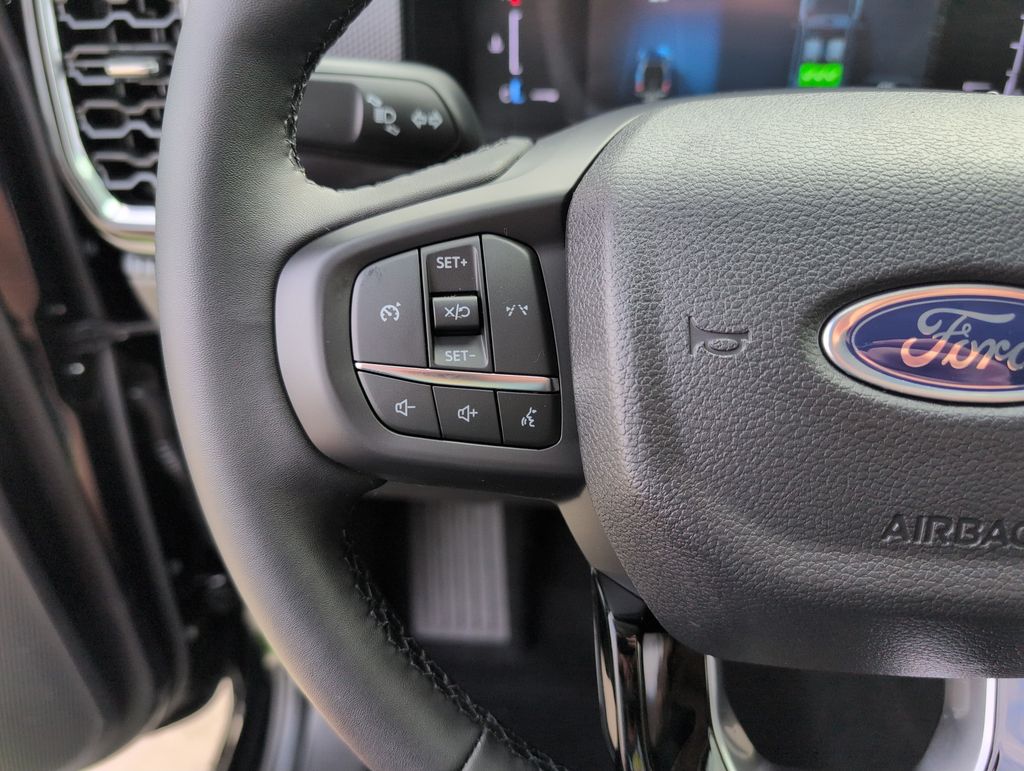 New 2026 Black Ford XLT image 31