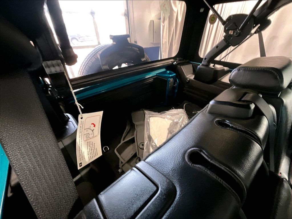 2024 Jeep Wrangler — photo 17