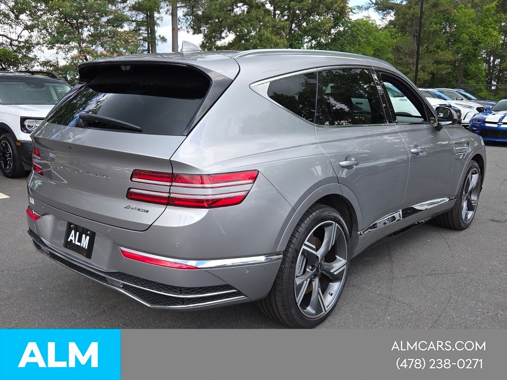 Used 2025 Silver Genesis 3.5T Prestige image 6