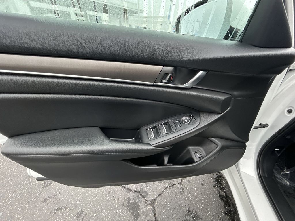 Thumbnail: 2019 Honda Accord - 13