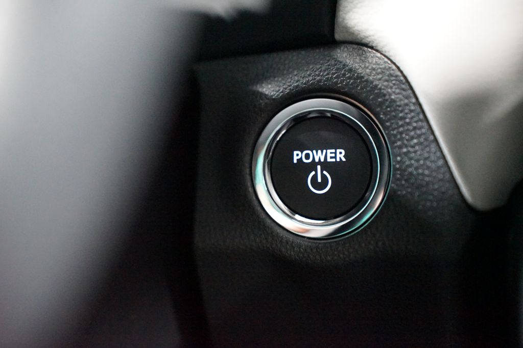 Thumbnail: 2025 Toyota RAV4 - 23