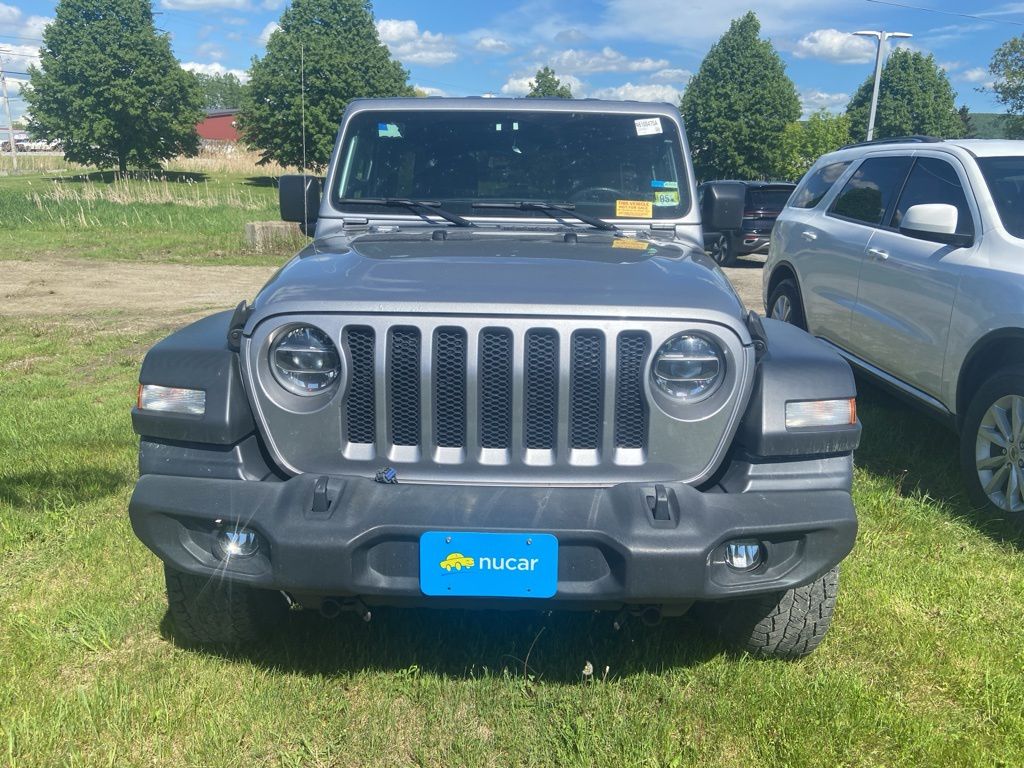2020 Jeep Wrangler — photo 2