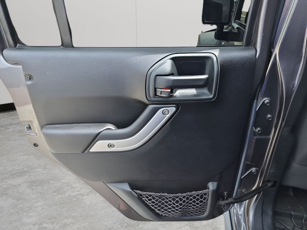 Used Car 2016 Jeep Wrangler  Unlimited Rubicon For Sale Under $30,000 In Austin, Texas