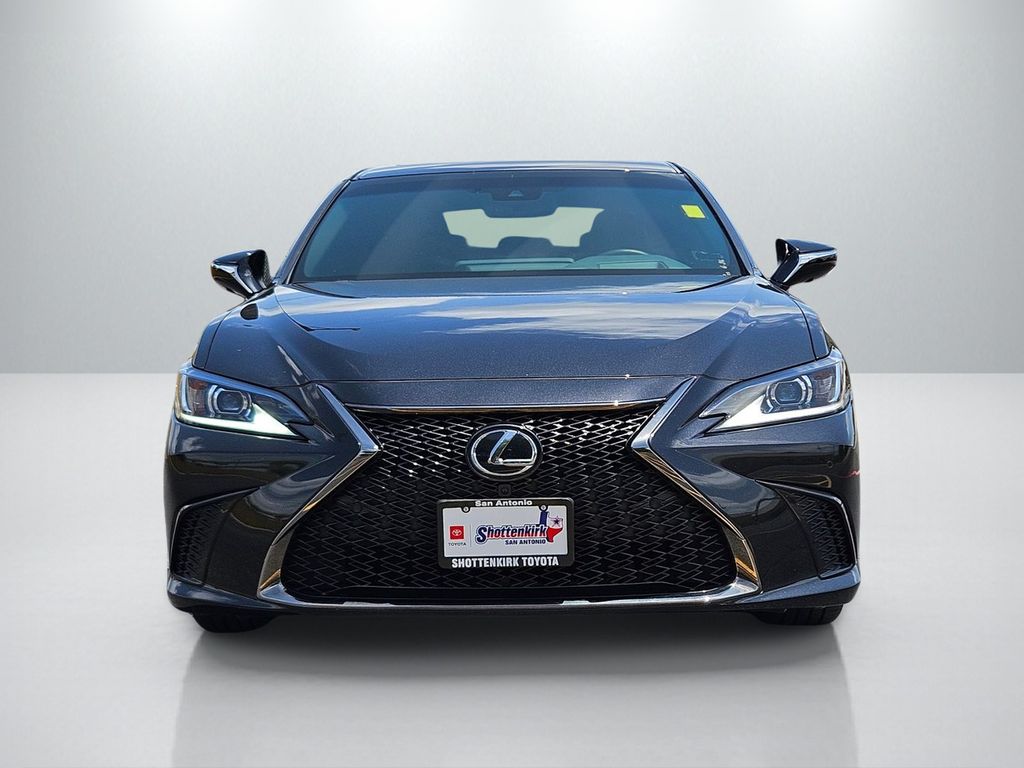 Used 2025 Lexus ES Sedan