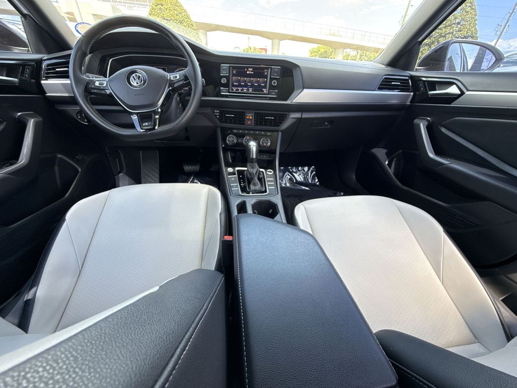 Thumbnail: 2020 Volkswagen Jetta - 19