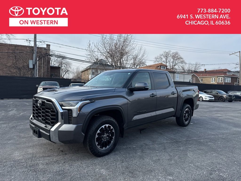 2024 Toyota Tundra SR5 CrewMax Cab 4WD