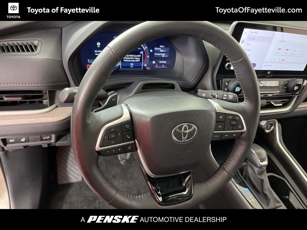 2024 Toyota Grand Highlander Platinum 31