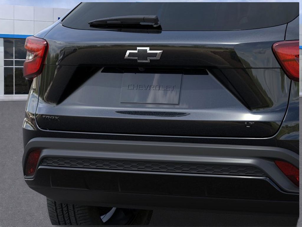 2026 Chevrolet Trax LT Black at Klick Lewis Buick Chevrolet