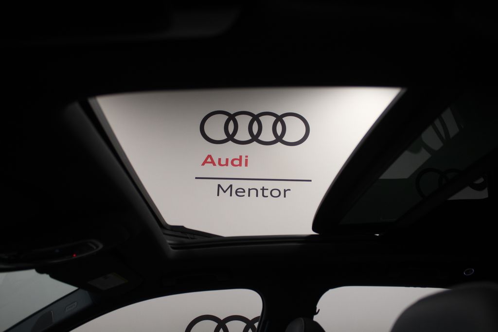 Thumbnail: 2026 Audi Q7 - 13