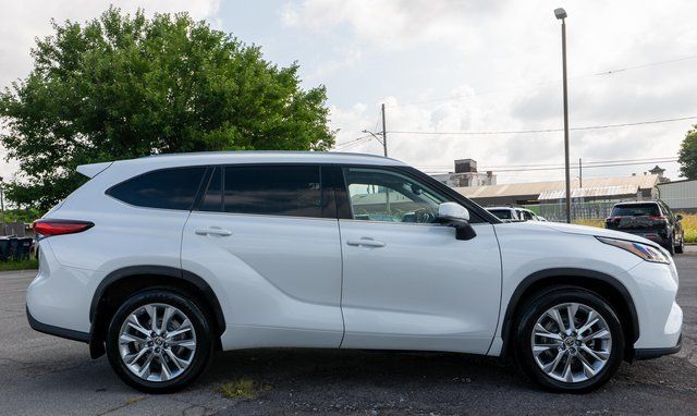 2023 Toyota Highlander Limited Beige at Auto Express Mitsubishi