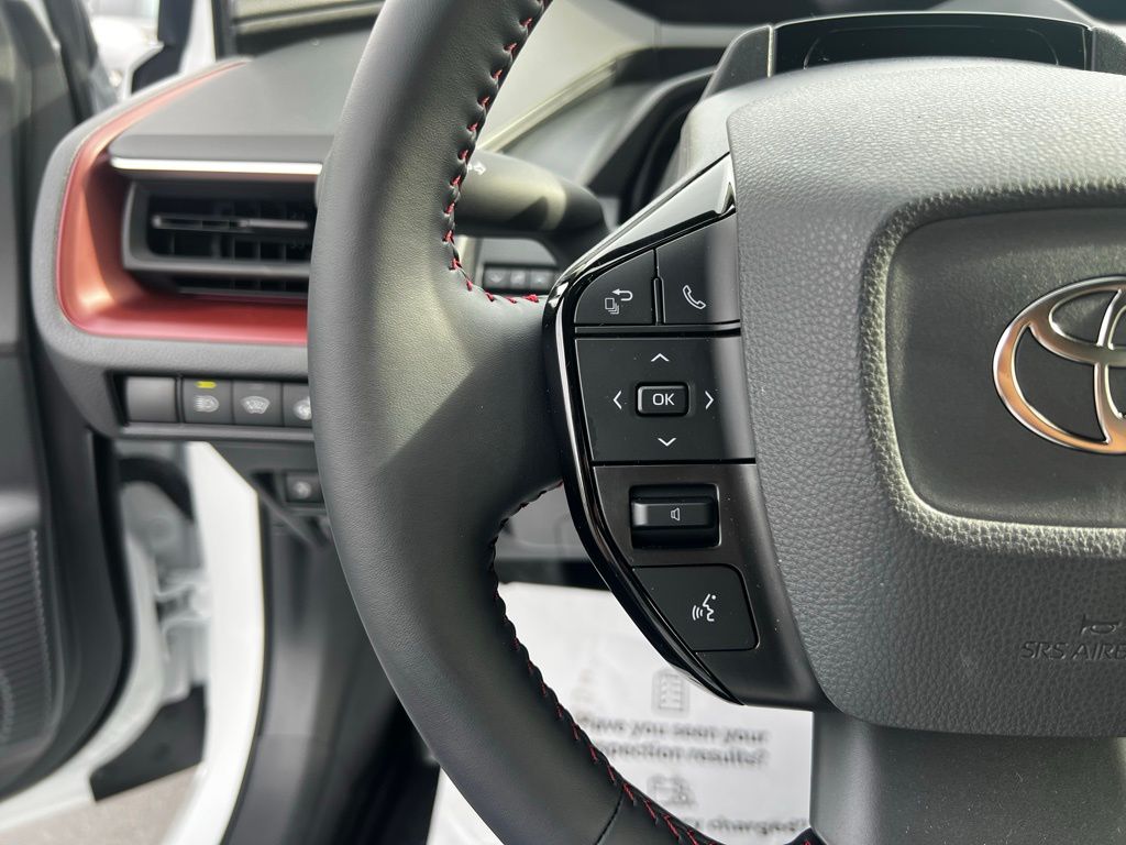 2026 Toyota Prius Plug-in Hybrid XSE photo 24
