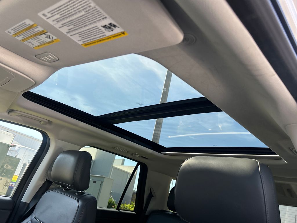 Used 2025 White Ford Active image 10