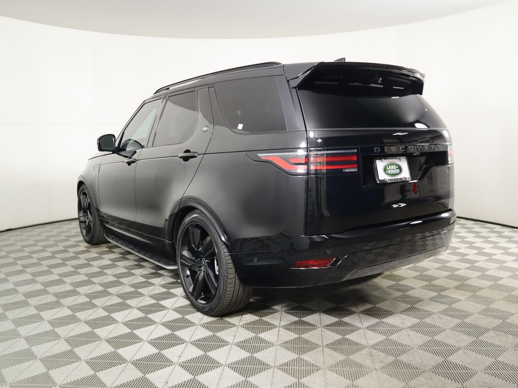 2025 Land Rover Discovery Dynamic SE 7