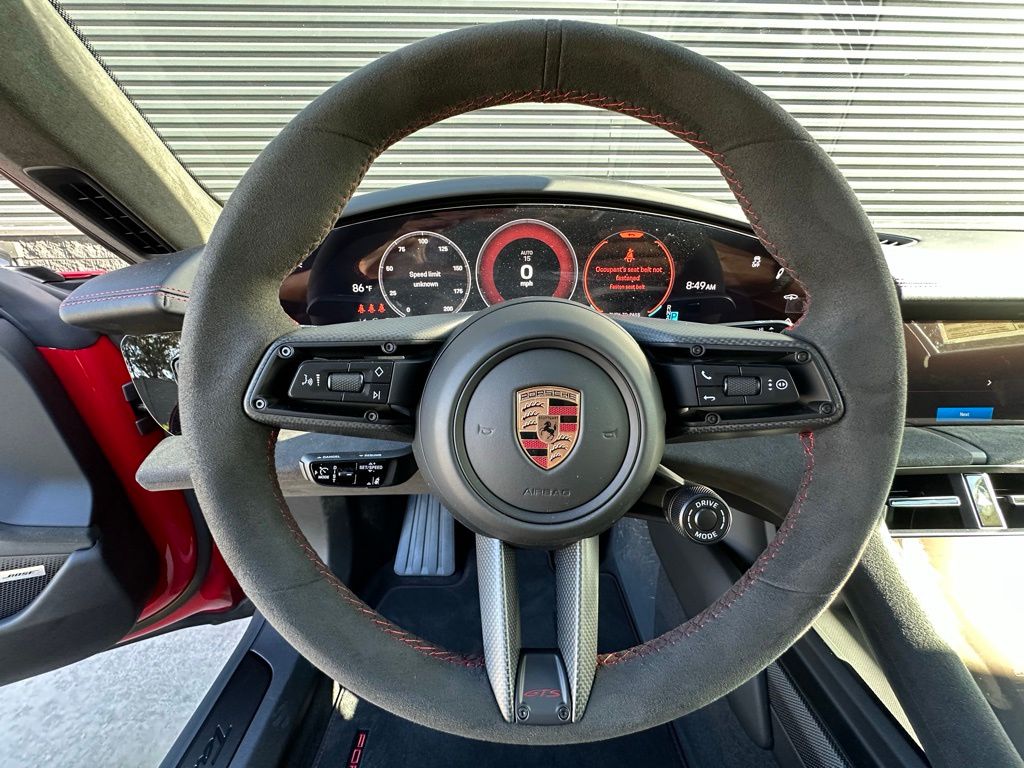 Thumbnail: 2025 Porsche Taycan - 19