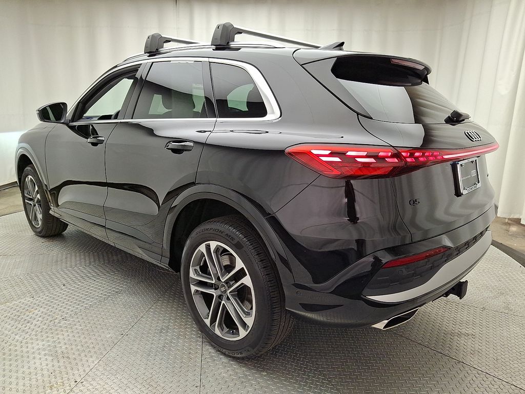 Thumbnail: 2025 Audi Q5 - 6