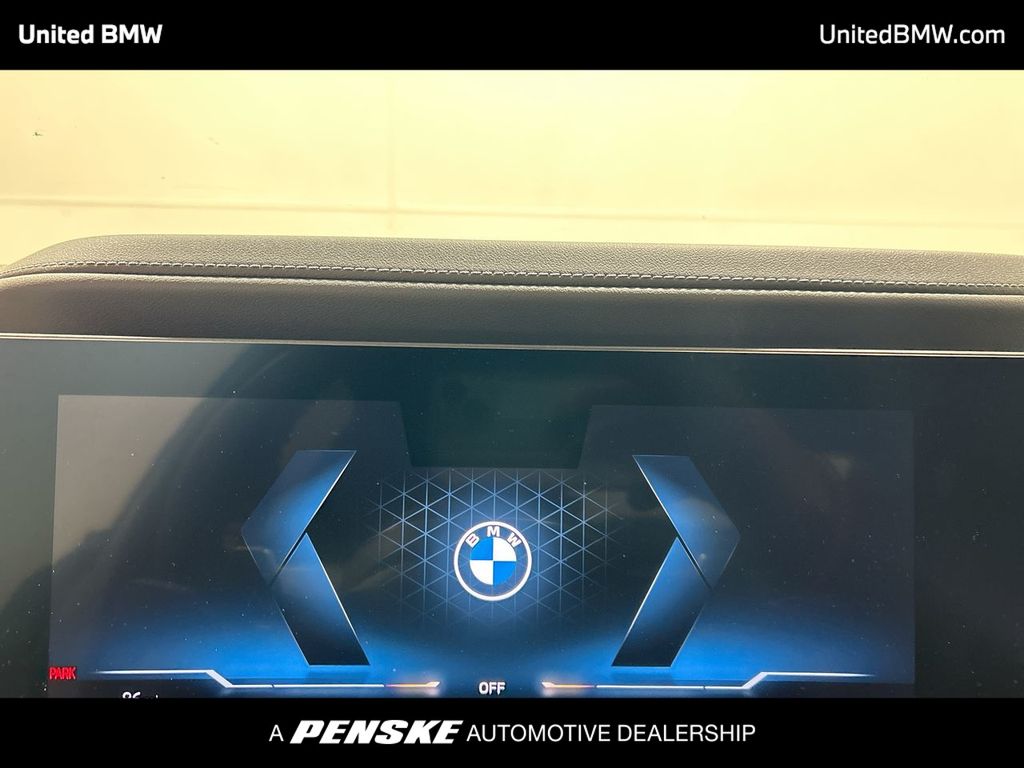 2025 BMW 7 Series 760i xDrive 15