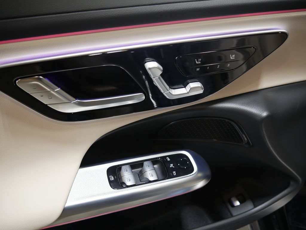 Thumbnail: 2026 Mercedes-Benz E-Class - 17