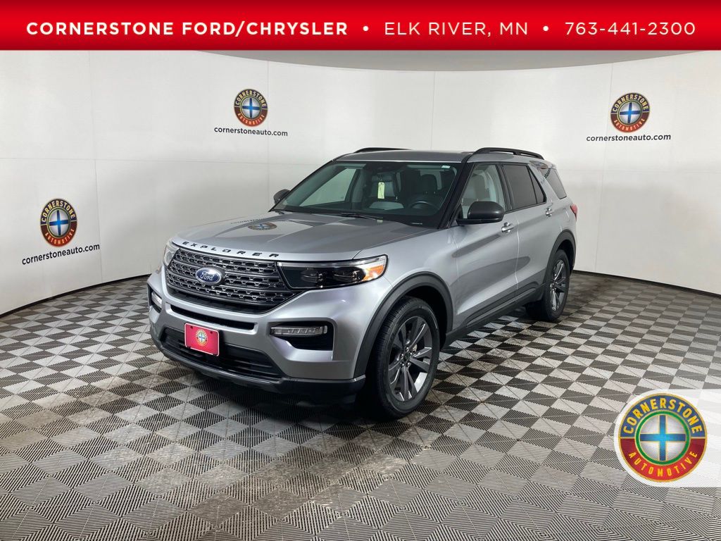 Silver 2021 Ford Explorer XLT AWD SUV / Crossover All-Wheel Drive Automatic