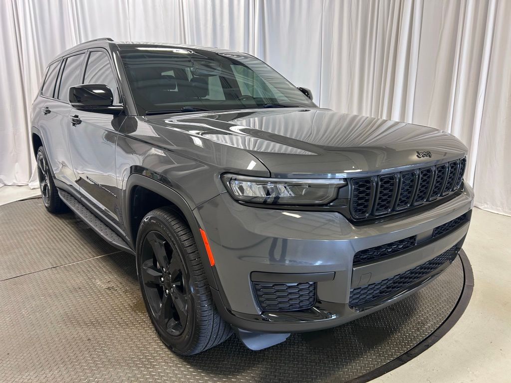 used 2022 Jeep Grand Cherokee L car, priced at $26,284
