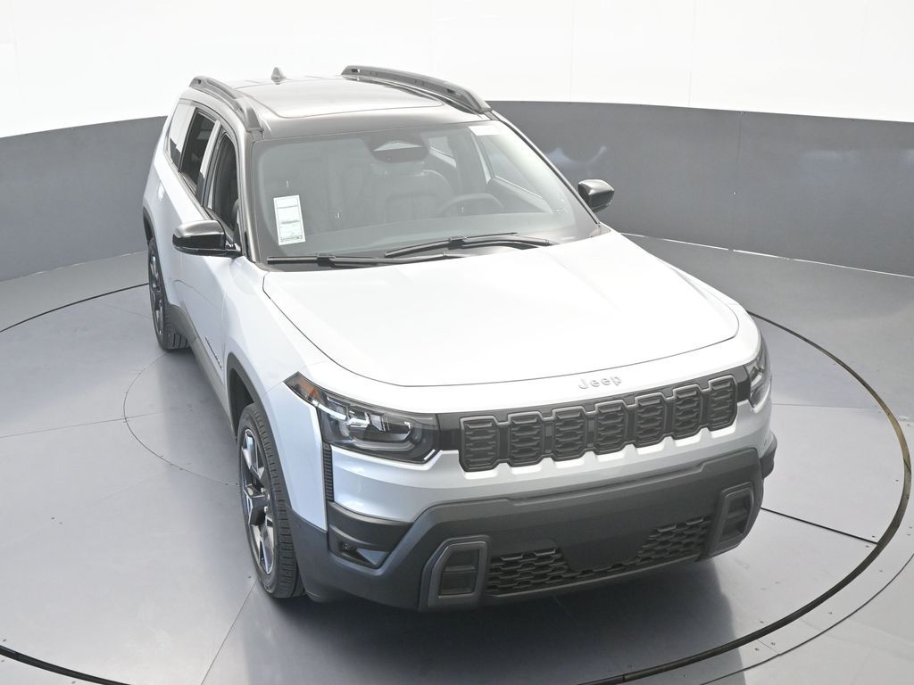 New 2026 Silver Zynith Clearcoat Jeep Overland image 54