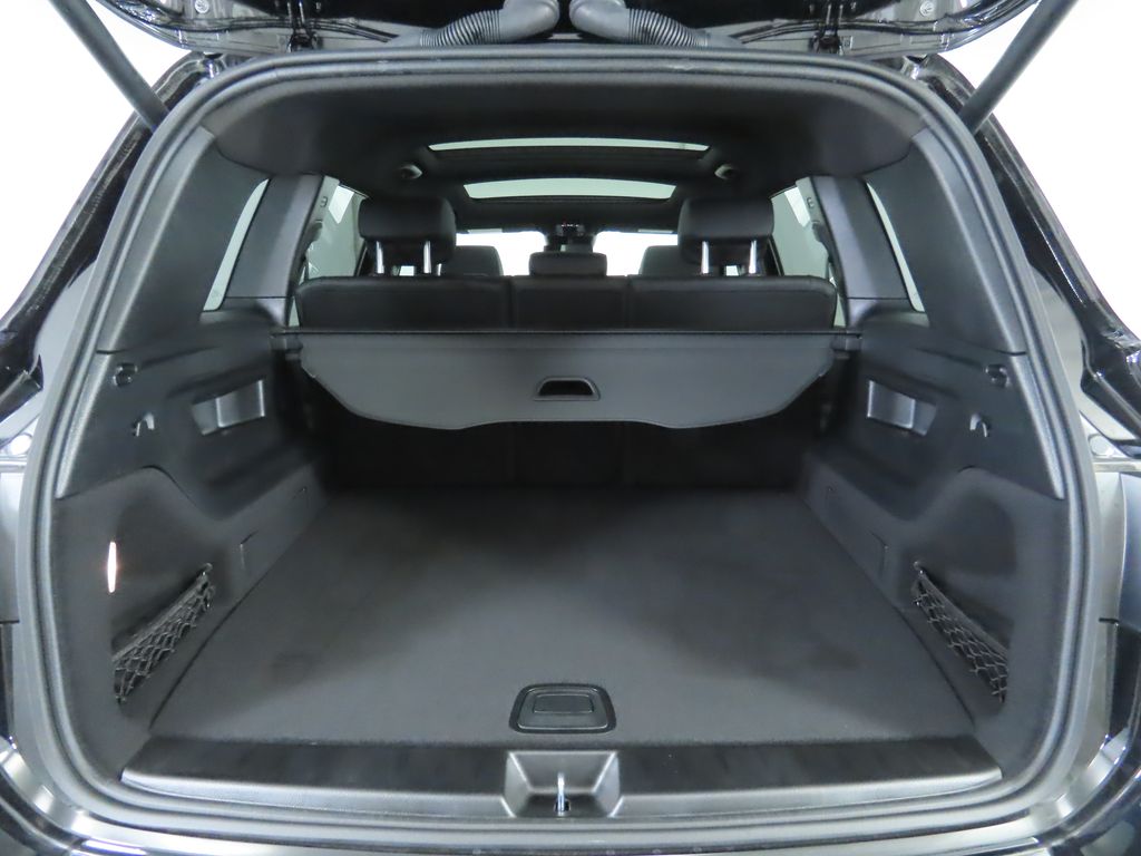 Thumbnail: 2025 Mercedes-Benz GLB - 28