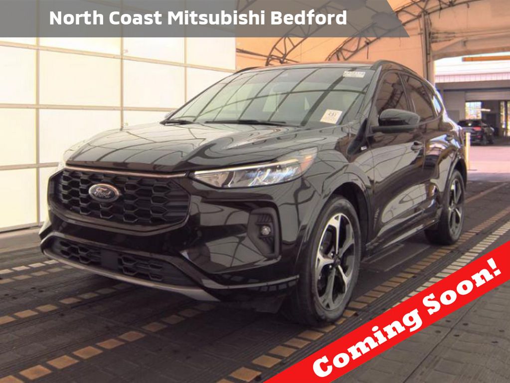 Black Metallic 2023 Ford Escape ST-Line Select AWD SUV / Crossover All-Wheel Drive 8-Speed Automatic