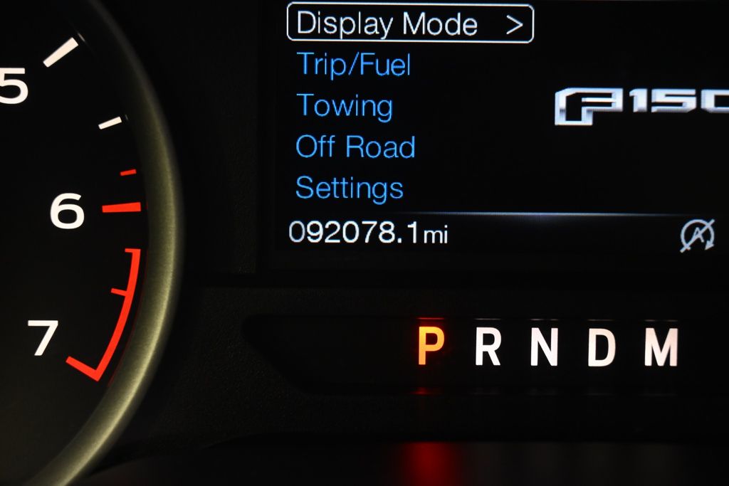 Used 2018 Silver Ford XLT image 26