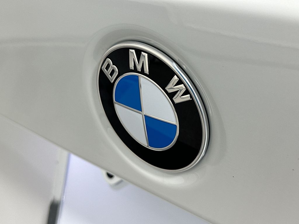 Thumbnail: 2026 BMW 3 Series - 22