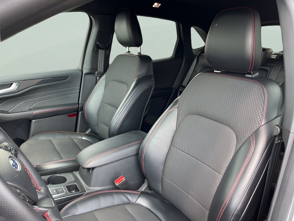 2024 Ford Escape ST-Line Select - Photo 12