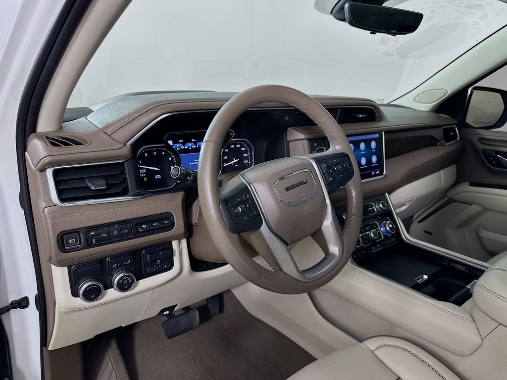 Thumbnail: 2021 GMC Yukon XL - 9