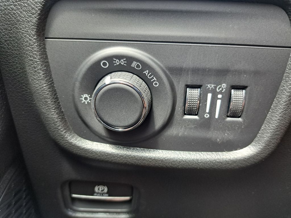 New 2026 Jeep Grand Cherokee SUV