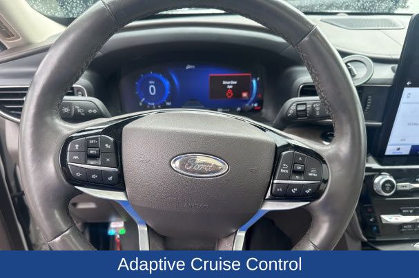 2023 Ford Explorer Platinum